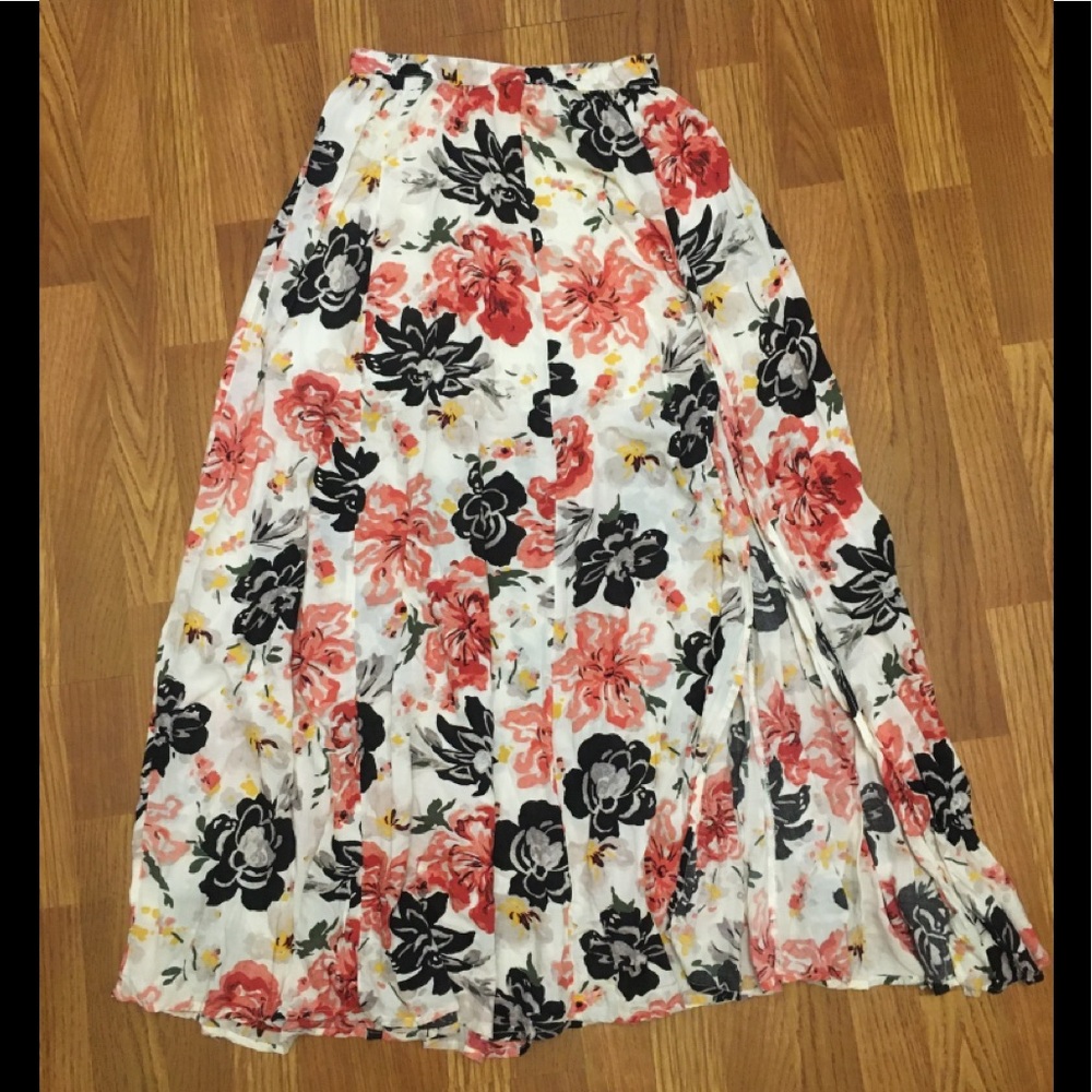 Abercrombie & Fitch floral maxi skirt